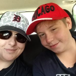 Meet your Posher, Mikelin